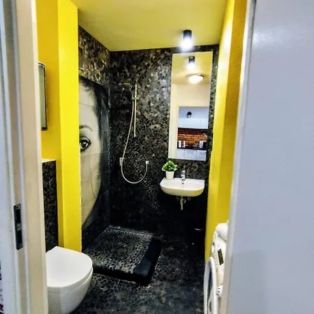 City Center Modern Flat With Amazing View Варшава Екстер'єр фото